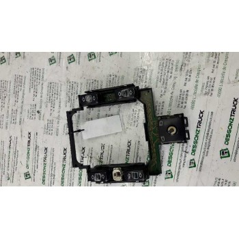 Recambio de botonera para mercedes-benz clase c (w202) berlina 250 diesel (202.125) referencia OEM IAM 2028208210 CONJUNTO DE MA