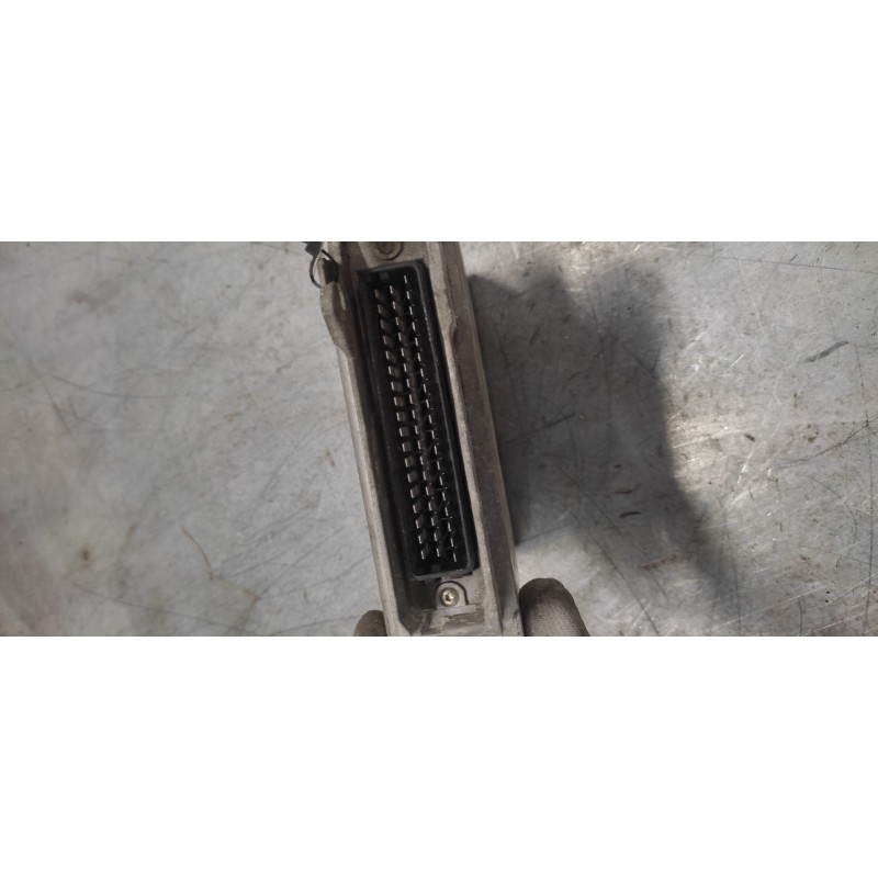 Recambio de centralita motor uce para peugeot 206 berlina 1.4 referencia OEM IAM 9637086980 2