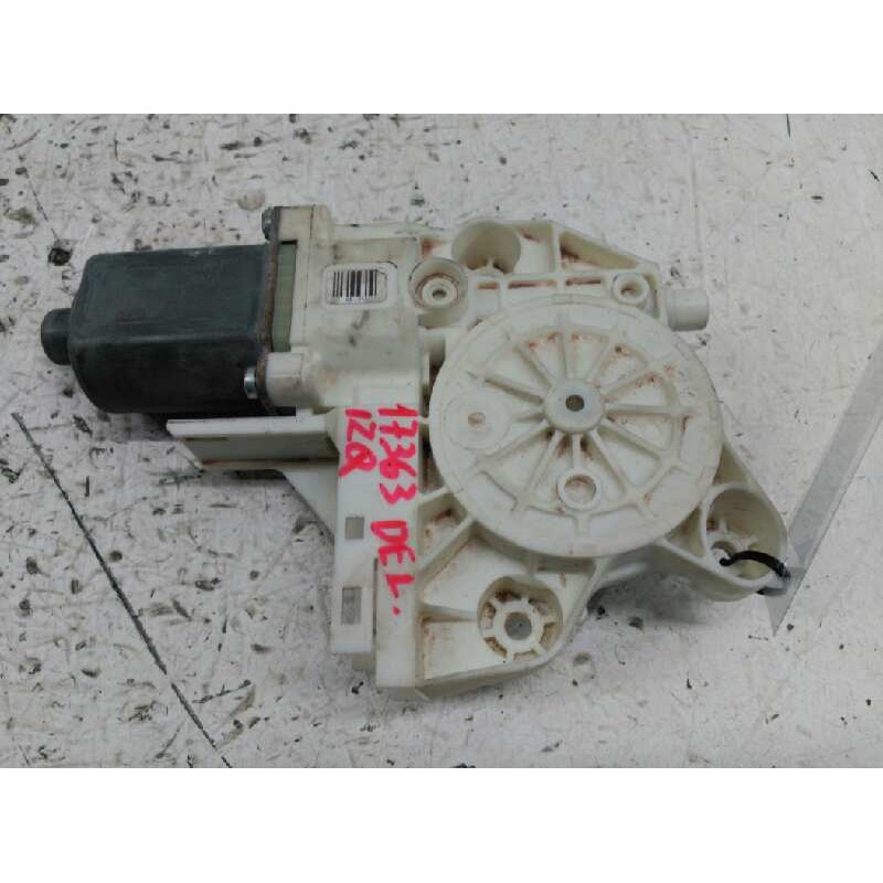 Recambio de motor elevalunas delantero izquierdo para ford focus berlina (cap) ghia referencia OEM IAM 1430347  