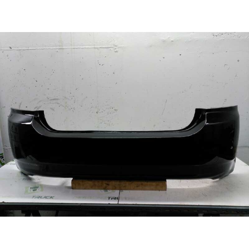 Recambio de paragolpes trasero para toyota corolla (e12) 1.6 linea luna berlina referencia OEM IAM   