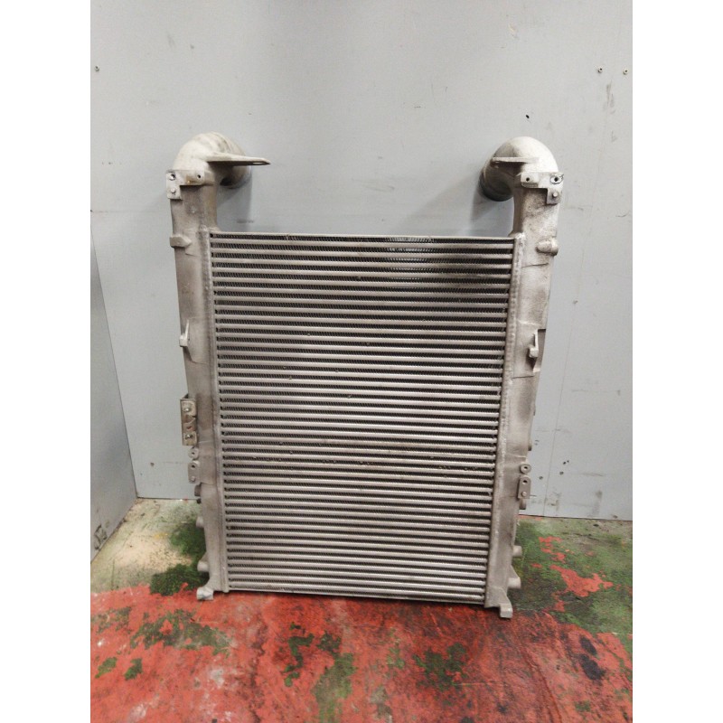 Recambio de intercooler para renault magnum ab 2005 12.8 diesel referencia OEM IAM 7482358714 7485003667 