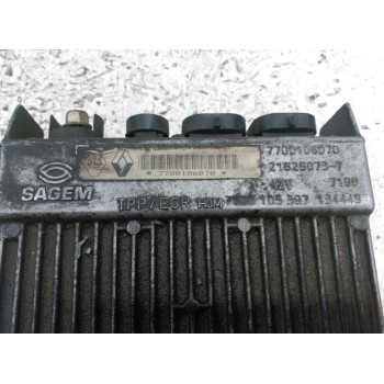 Recambio de centralita motor uce para renault laguna (b56) 2.2 dt rxe referencia OEM IAM 7700106970 216250737 