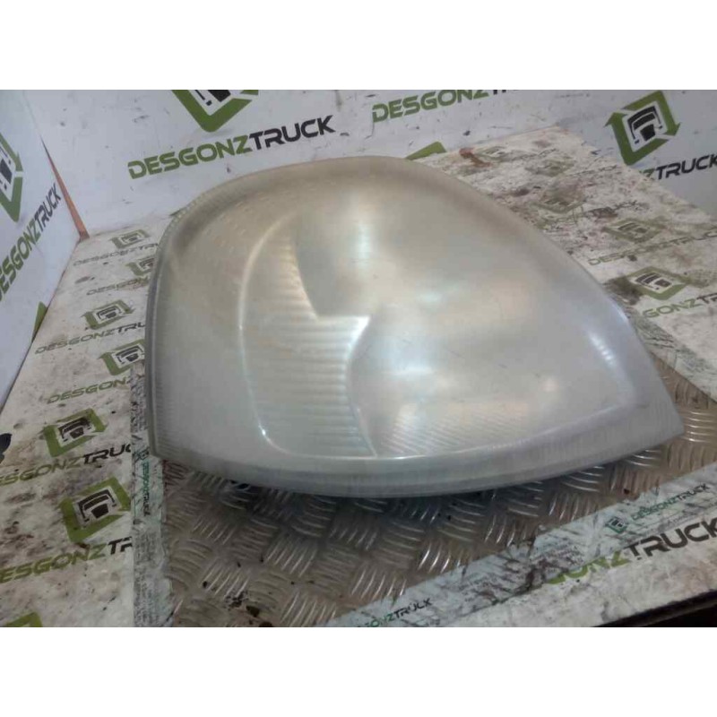 Recambio de faro derecho para renault mascott fg 120. 35/55/65 cabina individual referencia OEM IAM 8200163518  