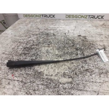 BRAZO LIMPIA DELANTERO IZQUIERDO YC1517526DA 