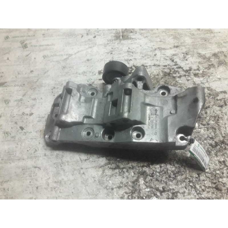 Recambio de soporte alternador para bmw x3 (f25) xdrive 20d referencia OEM IAM 1116850686305 174786 