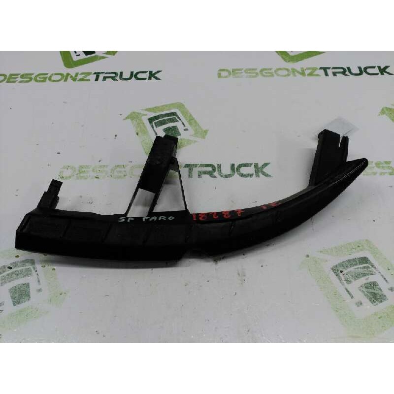 Recambio de soporte faro izquierdo para renault scenic ii authentique referencia OEM IAM 8200183741  