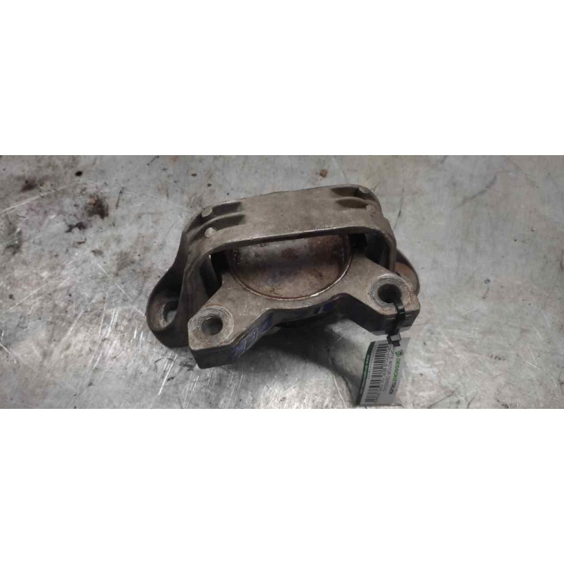 Recambio de soporte motor derecho para ford focus berlina (cak) ambiente referencia OEM IAM   