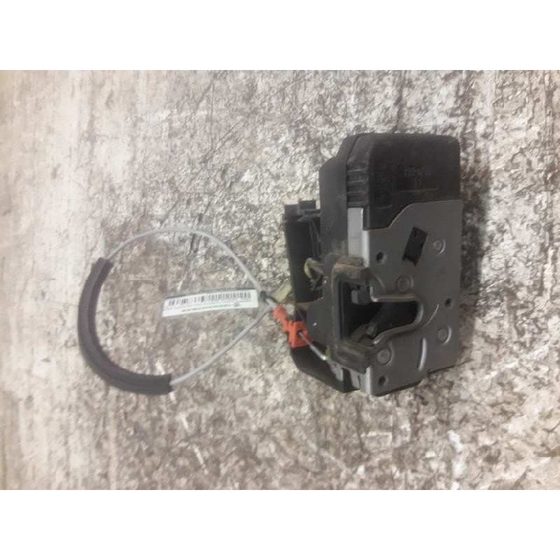 Recambio de cerradura puerta delantera derecha para opel meriva blue line referencia OEM IAM 13154792 3 PINS 