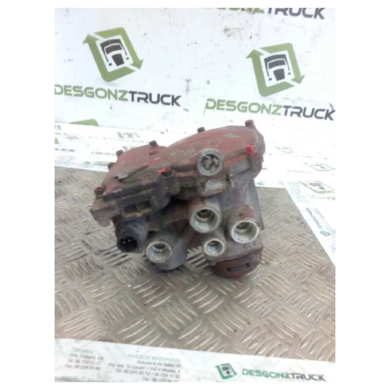 Recambio de valvula aire para iveco eurostar (ld) fsa  (ld 440 e 43 4x2) gran espacio referencia OEM IAM 4802040010  VALVULA CON - Blanco