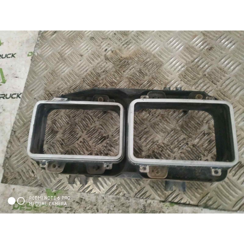 Recambio de soporte faro izquierdo para nissan trucks m m-90.150 referencia OEM IAM   