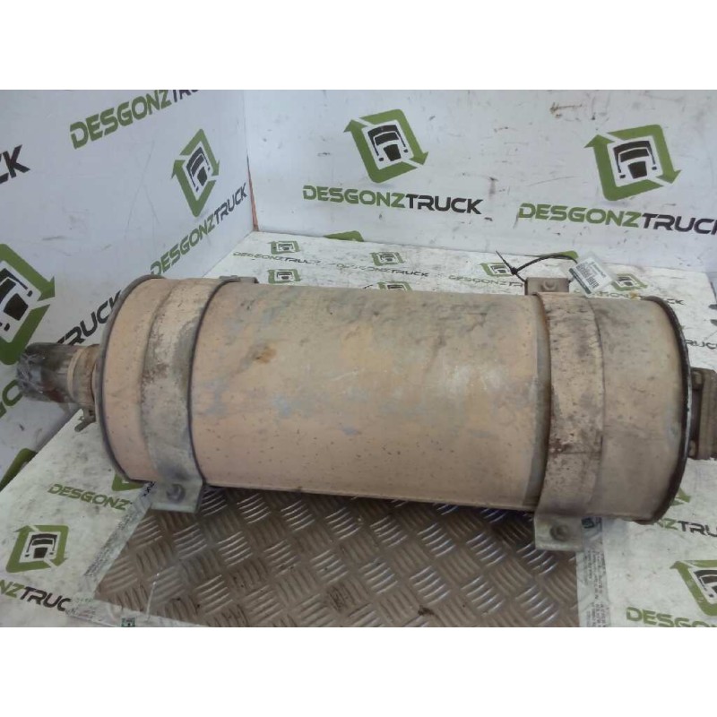 Recambio de tubo escape trasero para nissan trucks l-90.150 referencia OEM IAM 091010770  