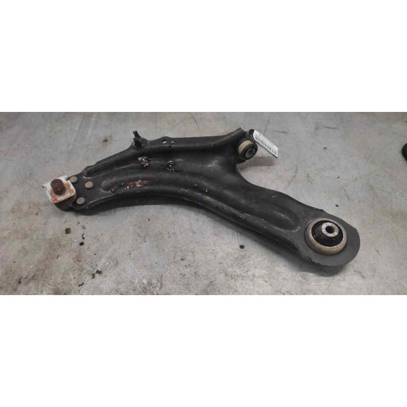 Recambio de brazo suspension inferior delantero izquierdo para renault kangoo profesional referencia OEM IAM   