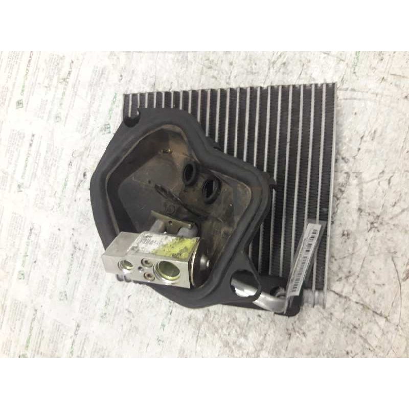 Recambio de evaporador aire acondicionado para opel combo (corsa c) familiar referencia OEM IAM 92187  