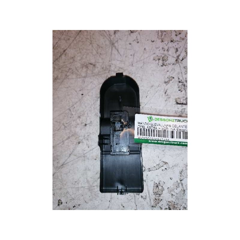 Recambio de mando elevalunas delantero derecho para opel astra h berlina elegance referencia OEM IAM   4 PINS - Blanco 2