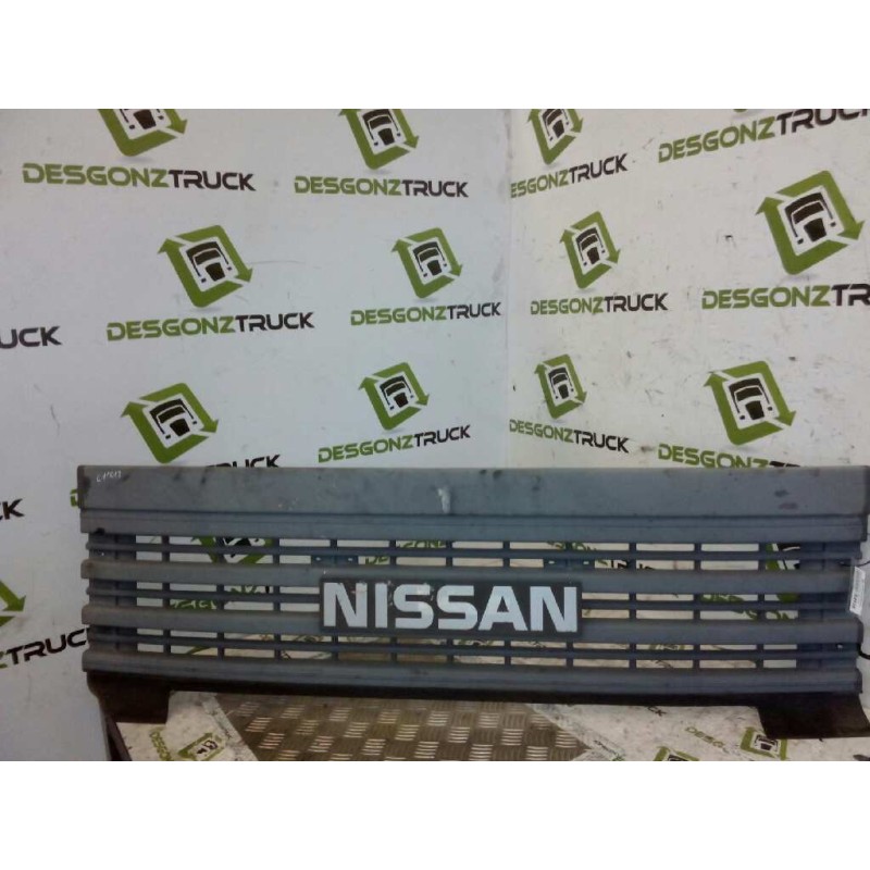 Recambio de rejilla delantera central para nissan trucks l-90.150 referencia OEM IAM   