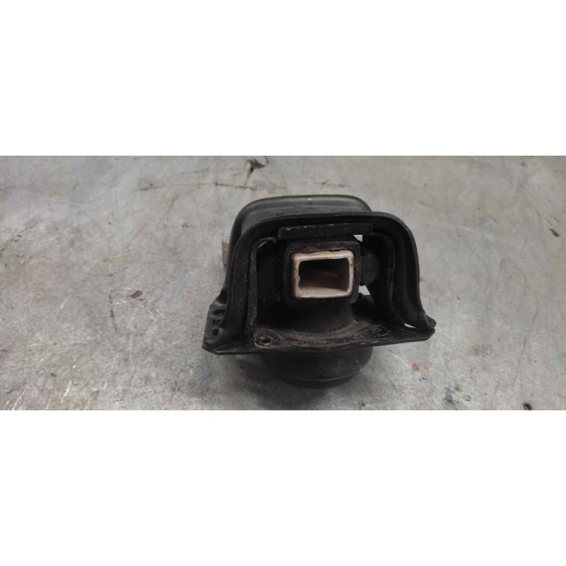 Recambio de soporte motor derecho para peugeot 307 berlina (s2) x-line referencia OEM IAM L02160001204732  