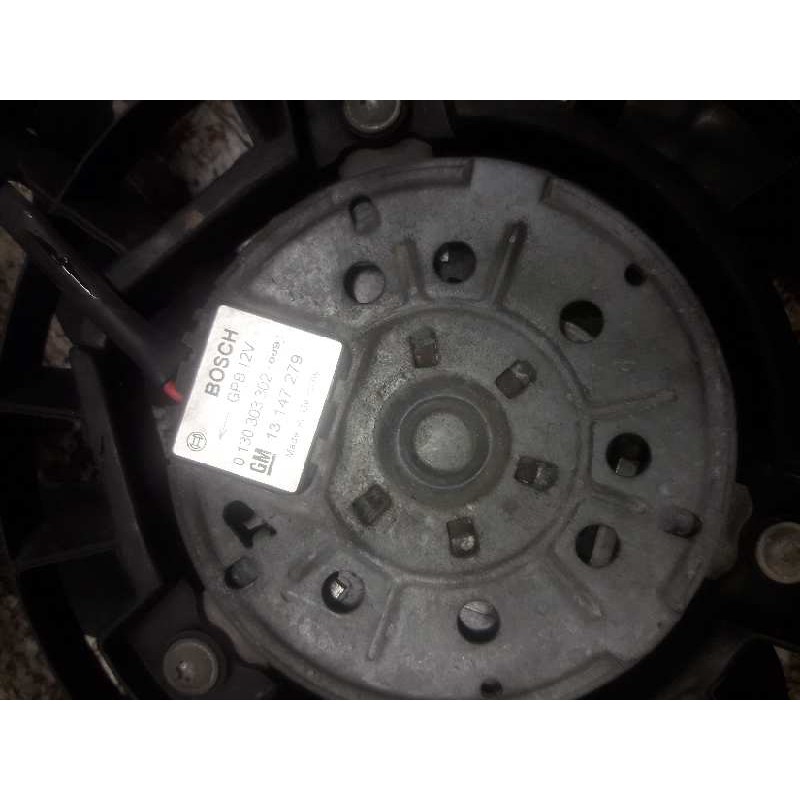 Recambio de electroventilador para opel zafira b cosmo referencia OEM IAM 0130303302 13147279 3 PINS 2