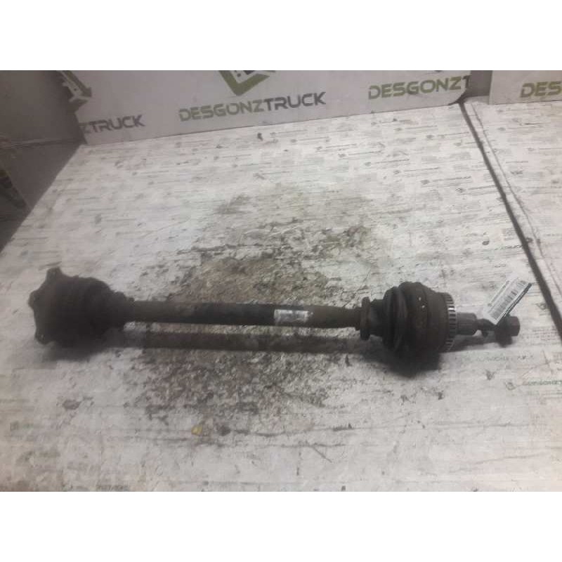 Recambio de transmision delantera derecha para audi a4 avant (b5) 2.5 tdi referencia OEM IAM 8D0407272BB  