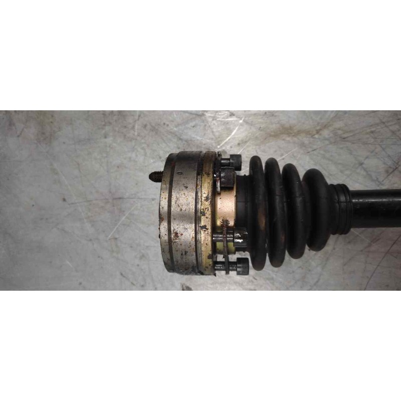 Recambio de transmision delantera izquierda para seat ibiza (6k1) signo referencia OEM IAM  24MM MANGUETA 3