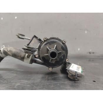 Recambio de bomba agua para kia niro i (de) e-niro referencia OEM IAM 369100E650  