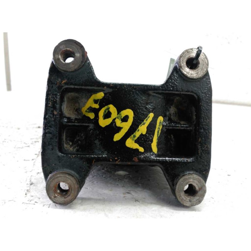 Recambio de soporte cambio para renault trafic (desde 5.89) t 1100 referencia OEM IAM   