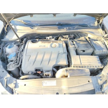 volkswagen golf vi (5k1) del año 2009