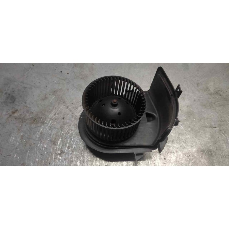 Recambio de ventilador calefaccion para volkswagen polo berlina (6n1) air referencia OEM IAM 6N1820021  