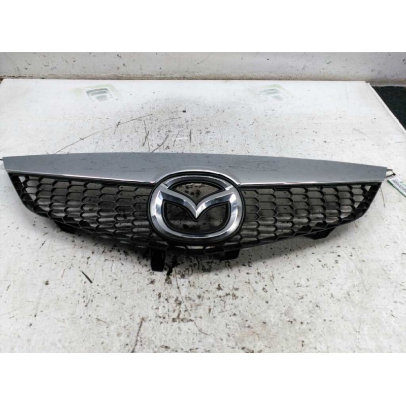 Recambio de rejilla delantera central para mazda 6 berlina (gg) 2.0 crtd 143 active (4-ptas.) referencia OEM IAM   