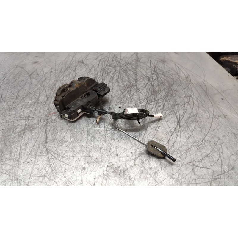 Recambio de cerradura puerta delantera derecha para opel insignia berlina expression referencia OEM IAM - Gris 2