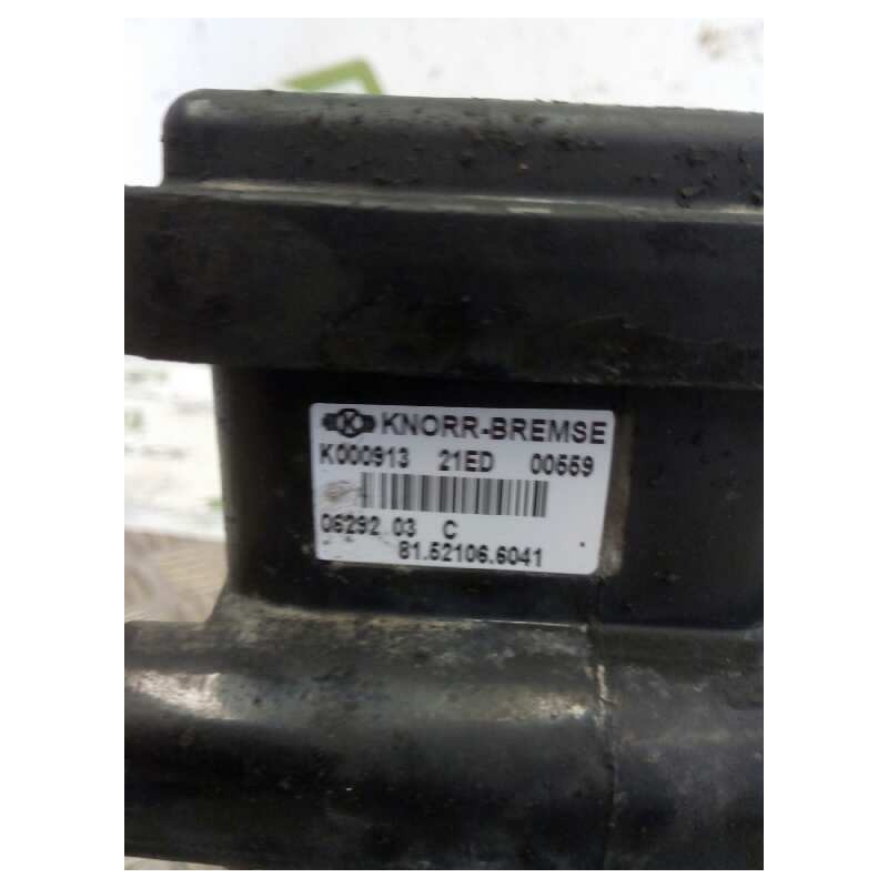 Recambio de valvula aire para man tg - a 18.480 fg / bb (e3/e4) l referencia OEM IAM 81521066041 K000913 VALVULA EBS - Blanco 2