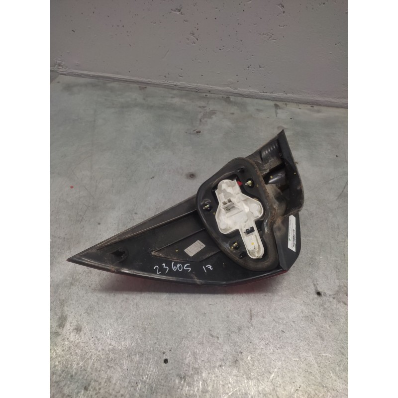 Recambio de piloto trasero izquierdo para renault megane ii classic berlina confort authentique referencia OEM IAM 2