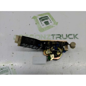 Recambio de cerradura puerta trasera izquierda para opel astra f berlina básico referencia OEM IAM 134188  
