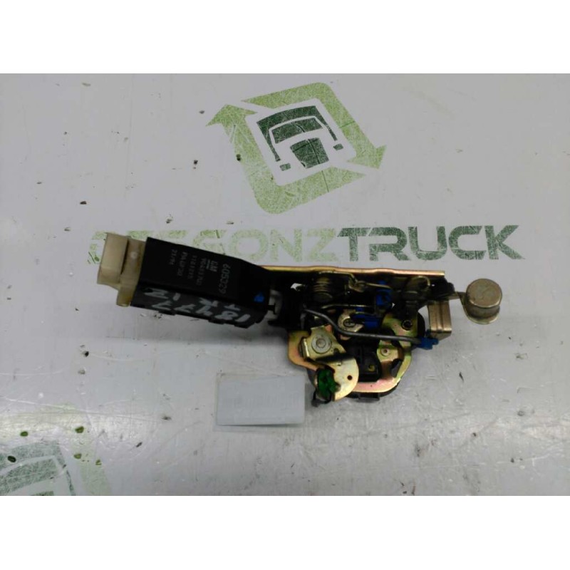 Recambio de cerradura puerta trasera izquierda para opel astra f berlina básico referencia OEM IAM 134188 2