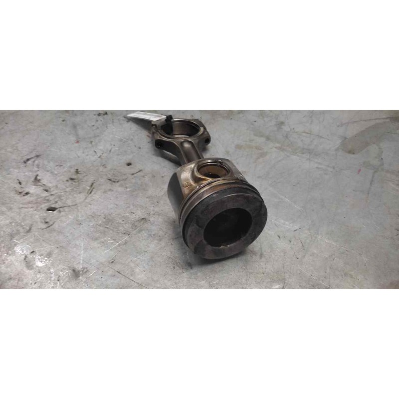 Recambio de piston para renault master kasten 2.3 dci diesel fap energy cat referencia OEM IAM - Blanco 2