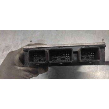 Recambio de centralita motor uce para renault clio iii referencia OEM IAM 8200399038 8200619409 