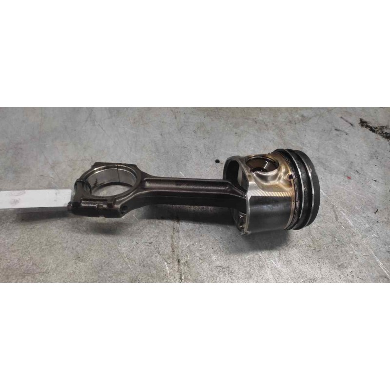 Recambio de piston para renault master kasten 2.3 dci diesel fap energy cat referencia OEM IAM - Blanco 2