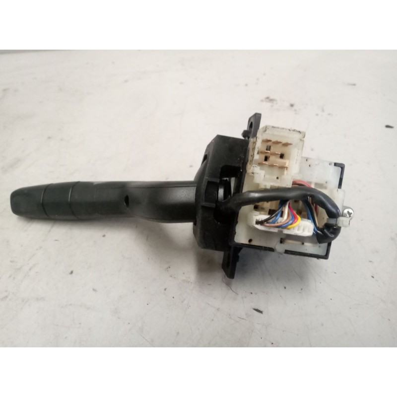 Recambio de mando limpia para scania serie p/g/r (c-clase) 11.7 diesel referencia OEM IAM 1542529 - Blanco 4