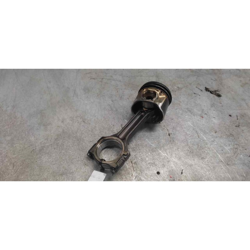 Recambio de piston para renault master kasten 2.3 dci diesel fap energy cat referencia OEM IAM - Blanco 3