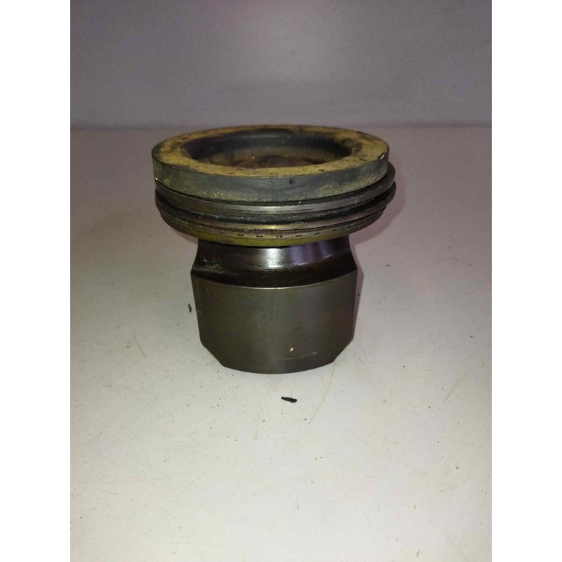 Recambio de piston para volvo fh xxx fg 4x2 low corto referencia OEM IAM 21161901  