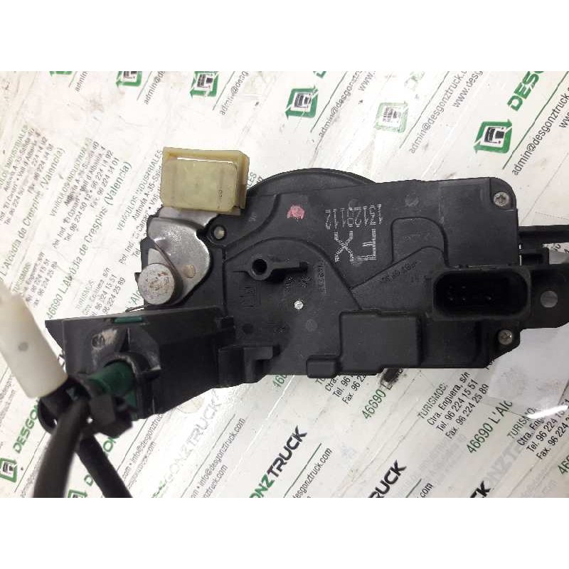 Recambio de cerradura puerta delantera derecha para opel astra h berlina cosmo referencia OEM IAM 13128112 - Gris 2