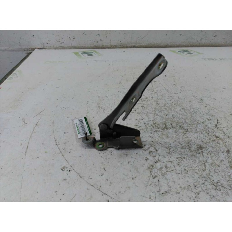 Recambio de bisagra capo izquierda para mitsubishi santamo (hyundai) santamo confort referencia OEM IAM  IUZQUIERDA 