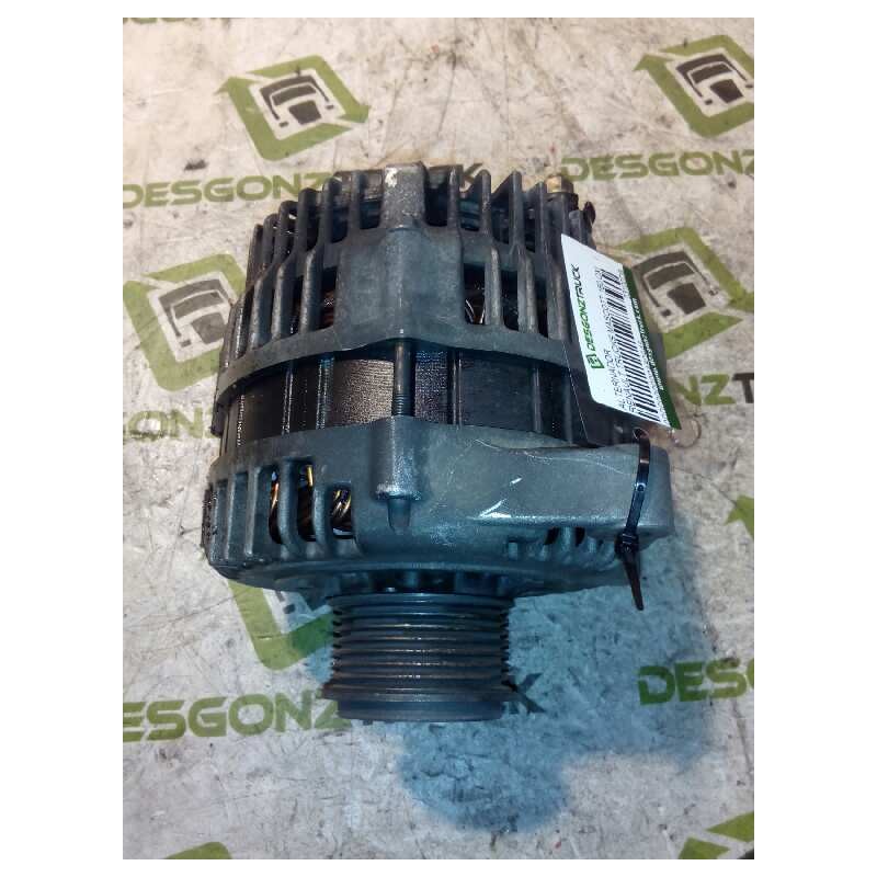 Recambio de alternador para renault trucks mascott 160 dxi referencia OEM IAM 23100DB000 LR1130702B 12V/135A/HITACHI