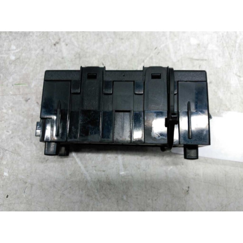 Recambio de pantalla multifuncion para citroën xsara berlina 1.9d seduction referencia OEM IAM 4
