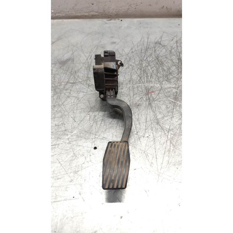 Recambio de potenciometro pedal para opel corsa d ´´111 years´´ referencia OEM IAM 55702020  6 PINS