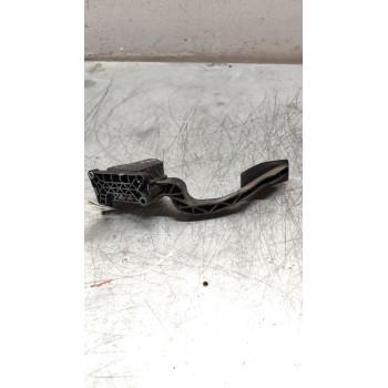 Recambio de potenciometro pedal para opel corsa d ´´111 years´´ referencia OEM IAM 55702020  6 PINS