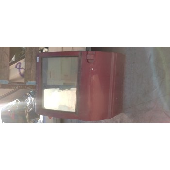 Recambio de puerta lateral corredera derecha para nissan serena (c23m) 1.6 cat referencia OEM IAM   