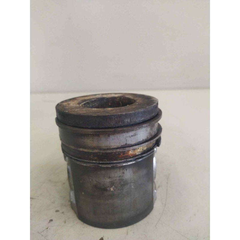 Recambio de piston para nissan trucks l35.09 ... referencia OEM IAM   