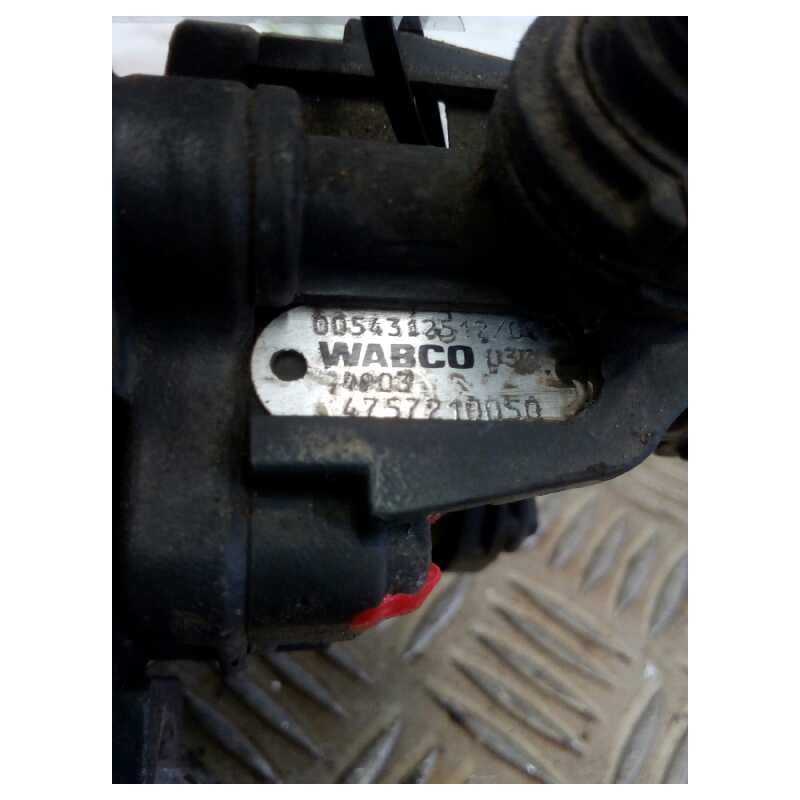 Recambio de valvula aire para mercedes-benz axor 2-ejes 18 ton 2004  1843 4x2 om 457 la l (largo) referencia OEM IAM 00543125120 2