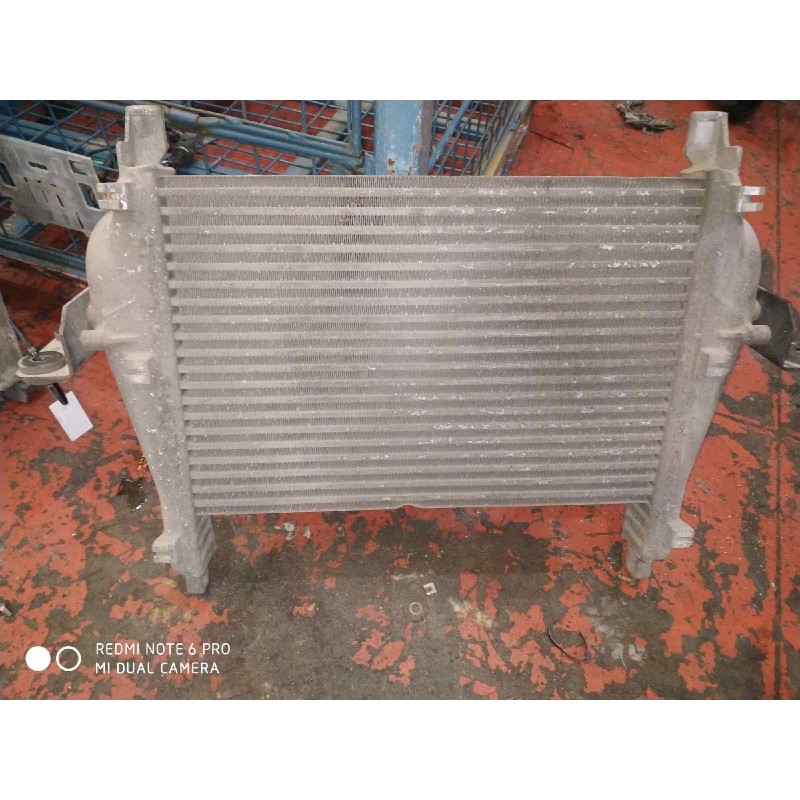 Recambio de intercooler para iveco eurocargo 05.03  fg 75 e tráfico urbano referencia OEM IAM 500361630  