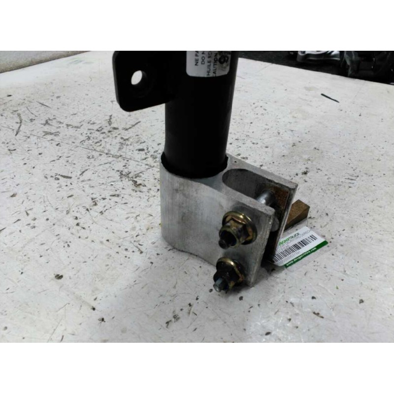 Recambio de amortiguador delantero derecho para peugeot 307 berlina (s2) xt referencia OEM IAM 4